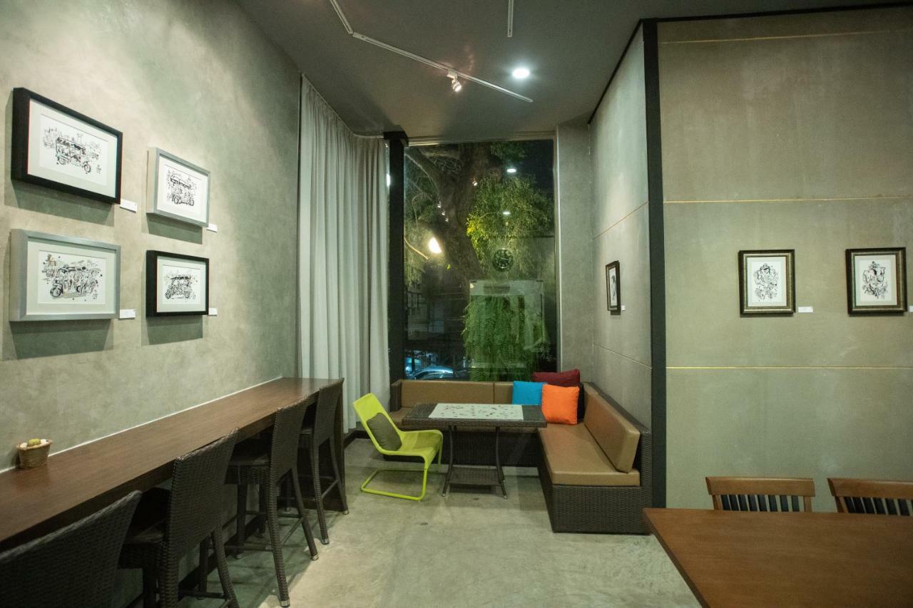 בנגקוק Third Rock Hostel מראה חיצוני תמונה